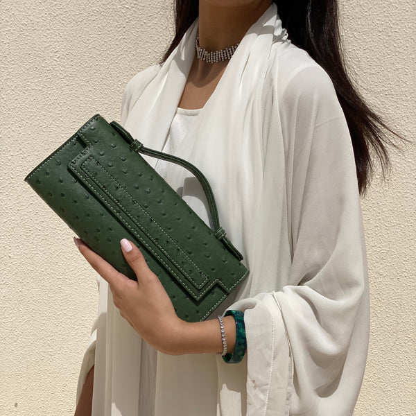 Green Long Ostrica Clutch